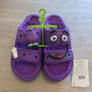 BNIB McDonald's X Crocs Grimace Crocs 5M / 7W